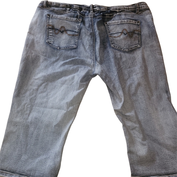 Recruit Blue Acid Washed Mid Length Denim Capri Shorts 20 - Picture 4 of 4